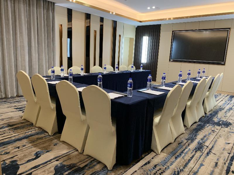 Holiday Inn Express Chengdu Tianhe Bagian luar foto